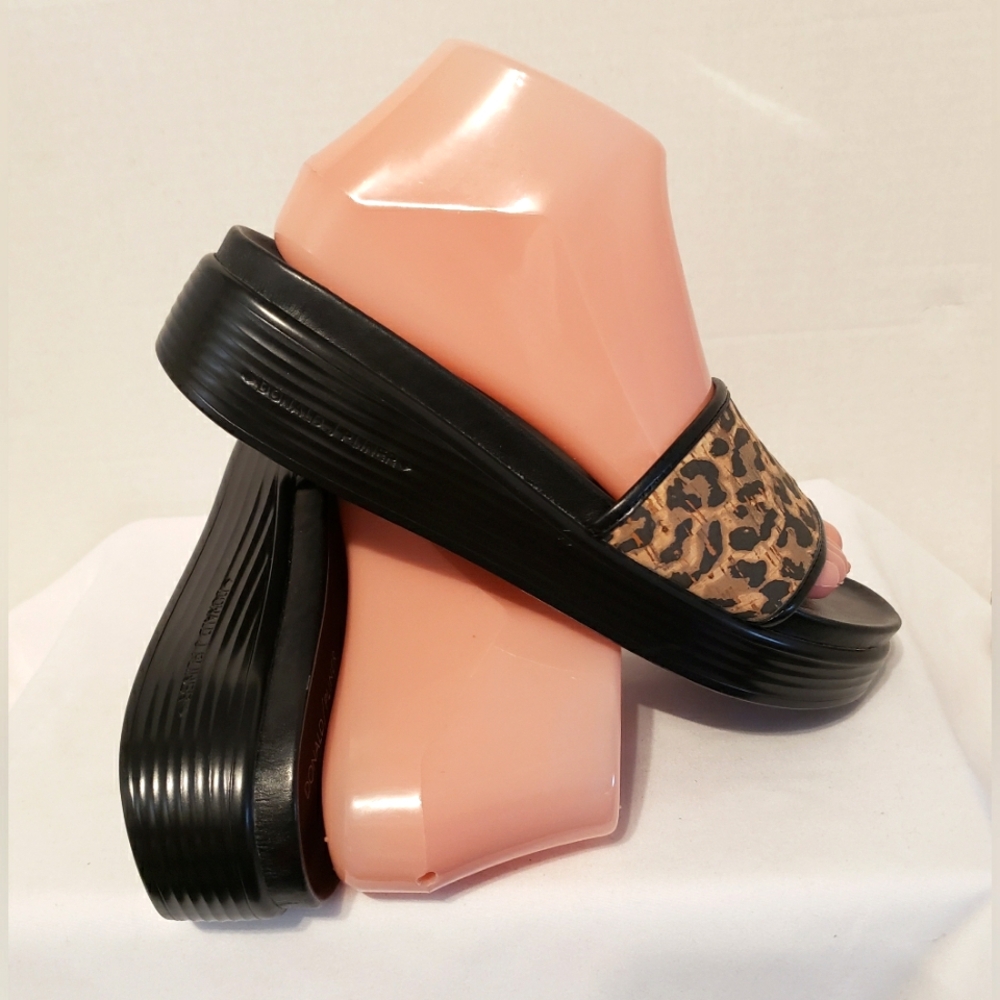 Donald J Pliner Fiji Leopard Slide Sandal - Picture 9 of 12